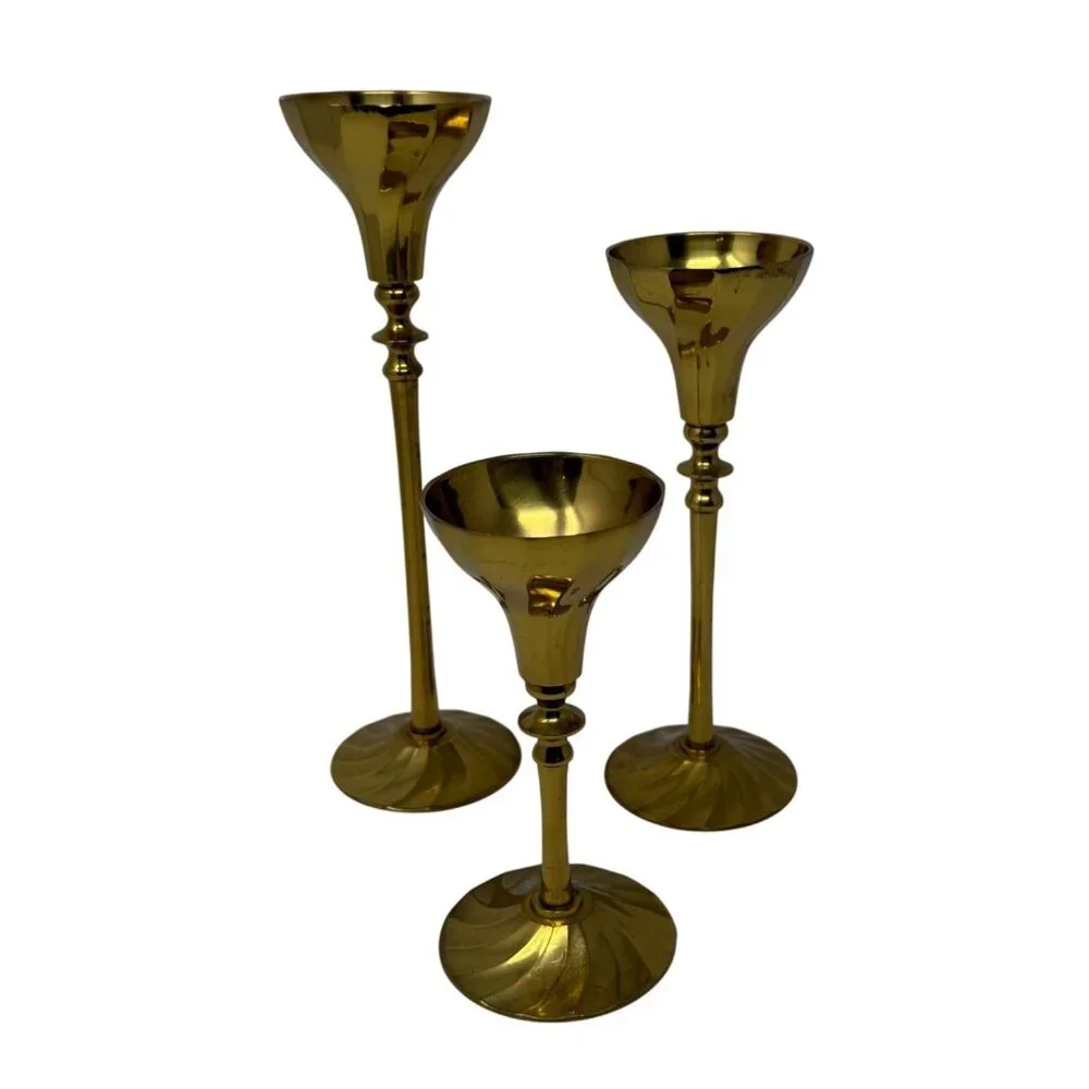 Mid 20th Century Brass Swirl Design Candlestick Candle Holders Set 3 Graduated‎